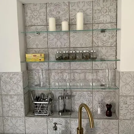 Parókia és Coworking A Balaton Mellett Apartman *