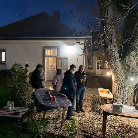 Parokia Es Coworking A Balaton Mellett Διαμέρισμα