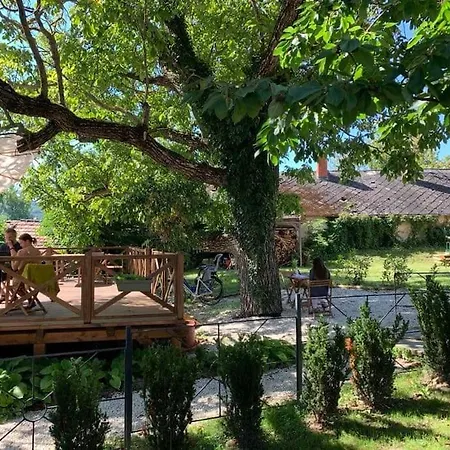 Parókia és Coworking A Balaton Mellett *