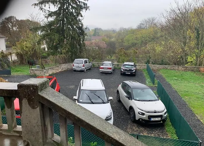 דירה Parokia Es Coworking A Balaton Mellett *