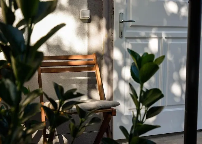 Parokia Es Coworking A Balaton Mellett Kaptalantoti